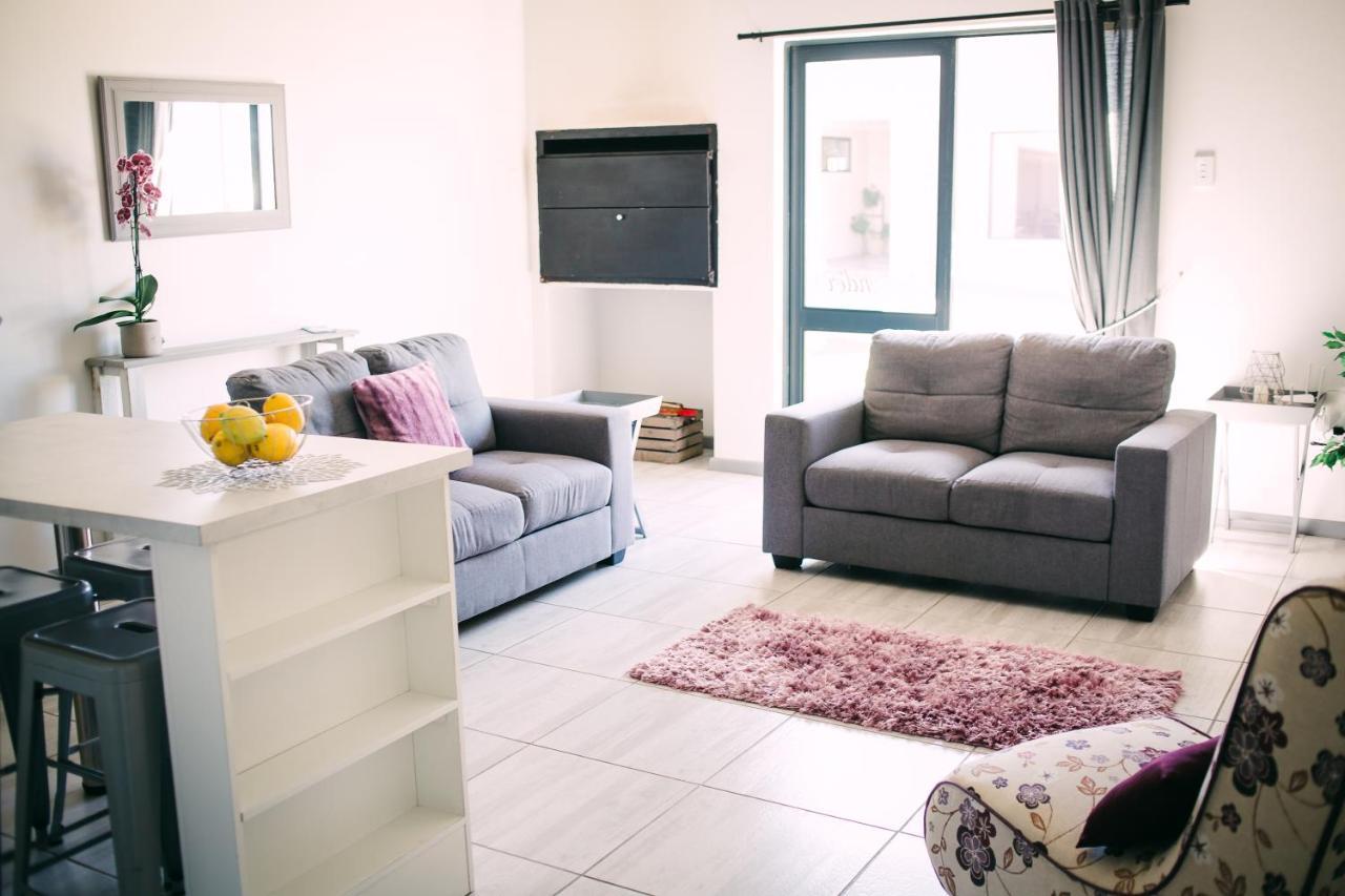 Oppikoppie Langebaan Apartment Room photo