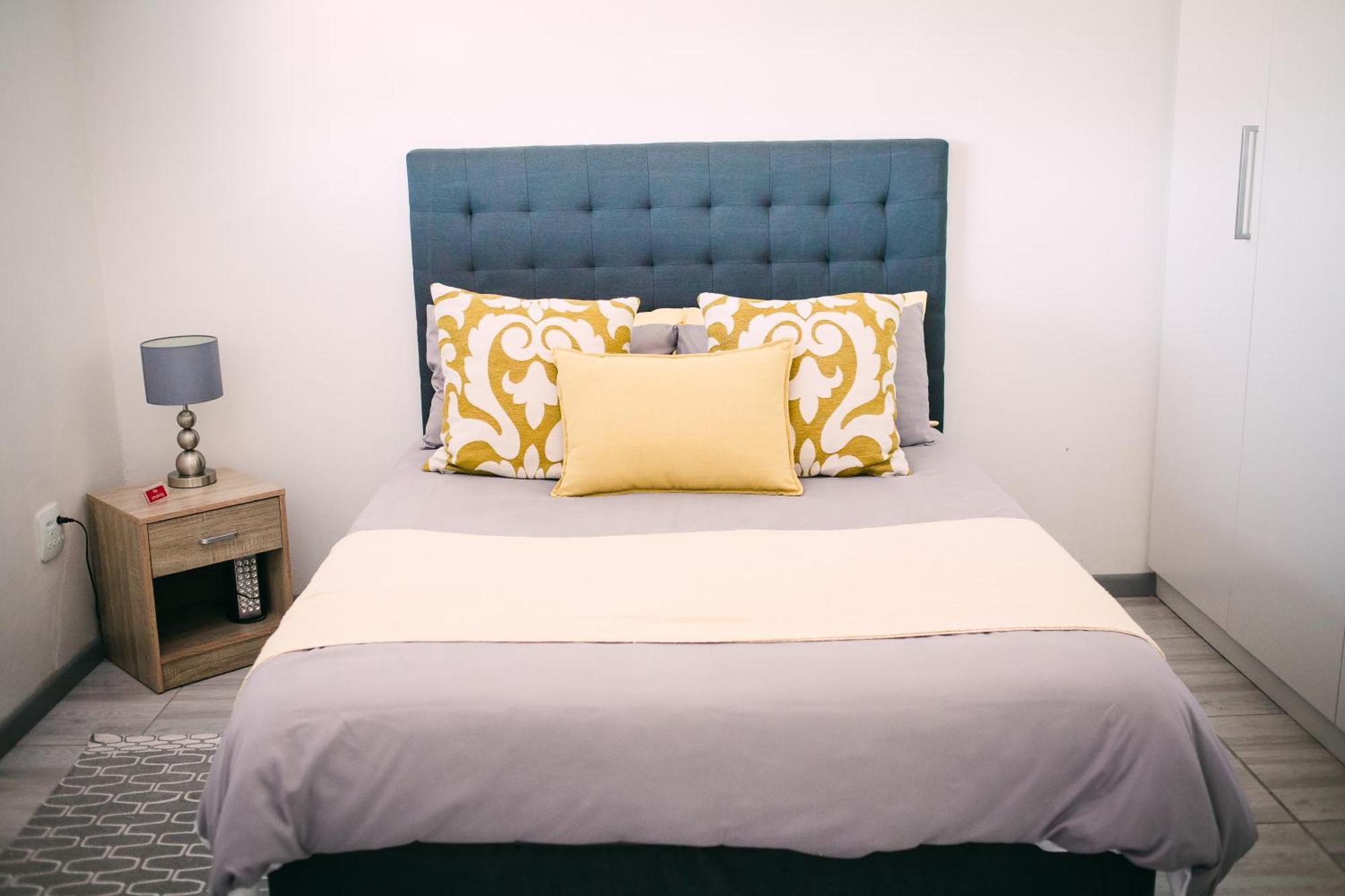 Oppikoppie Langebaan Apartment Room photo